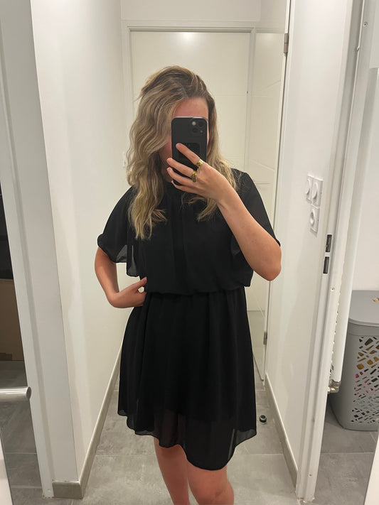 Robe Lucie